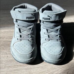Puma Kids Light Gray High-Top Sneakers size 12